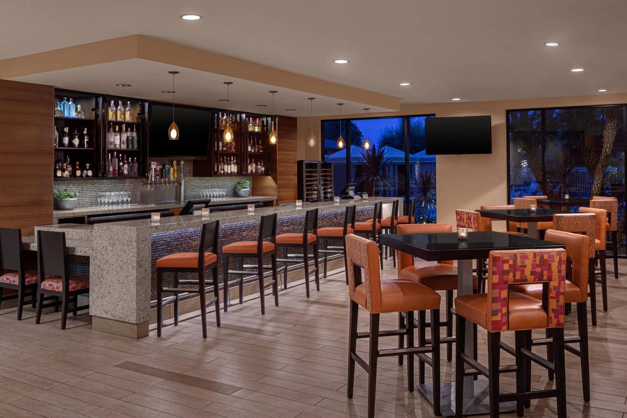 Delta Hotels By Marriott Anaheim Garden Grove Exteriér fotografie